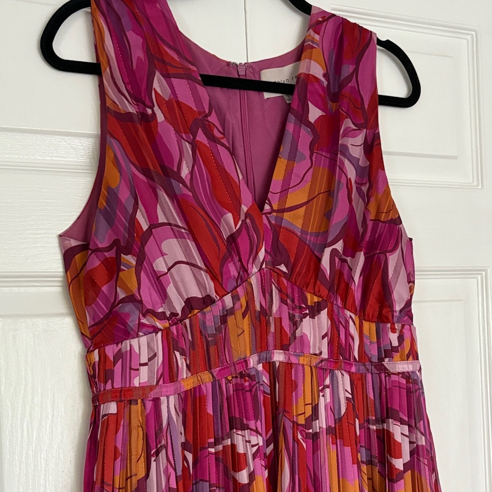 Sleeveless Pink Multi-Color Maxi Dress - Picture 3 of 6